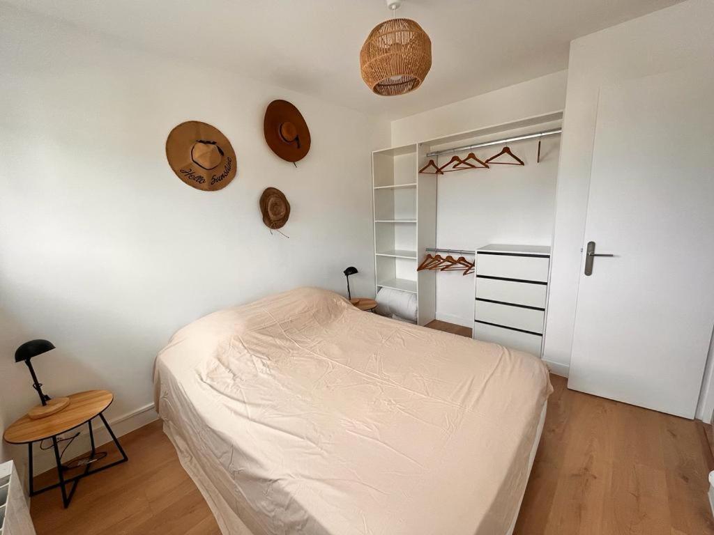 Duplex Familial Proche Gare Et Hyper Centre Ville Villepreux Luaran gambar