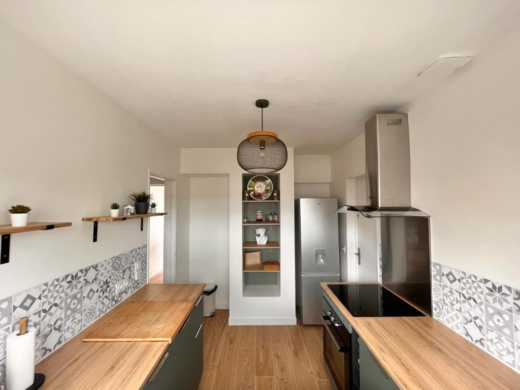 Duplex Familial Proche Gare Et Hyper Centre Ville Villepreux Luaran gambar