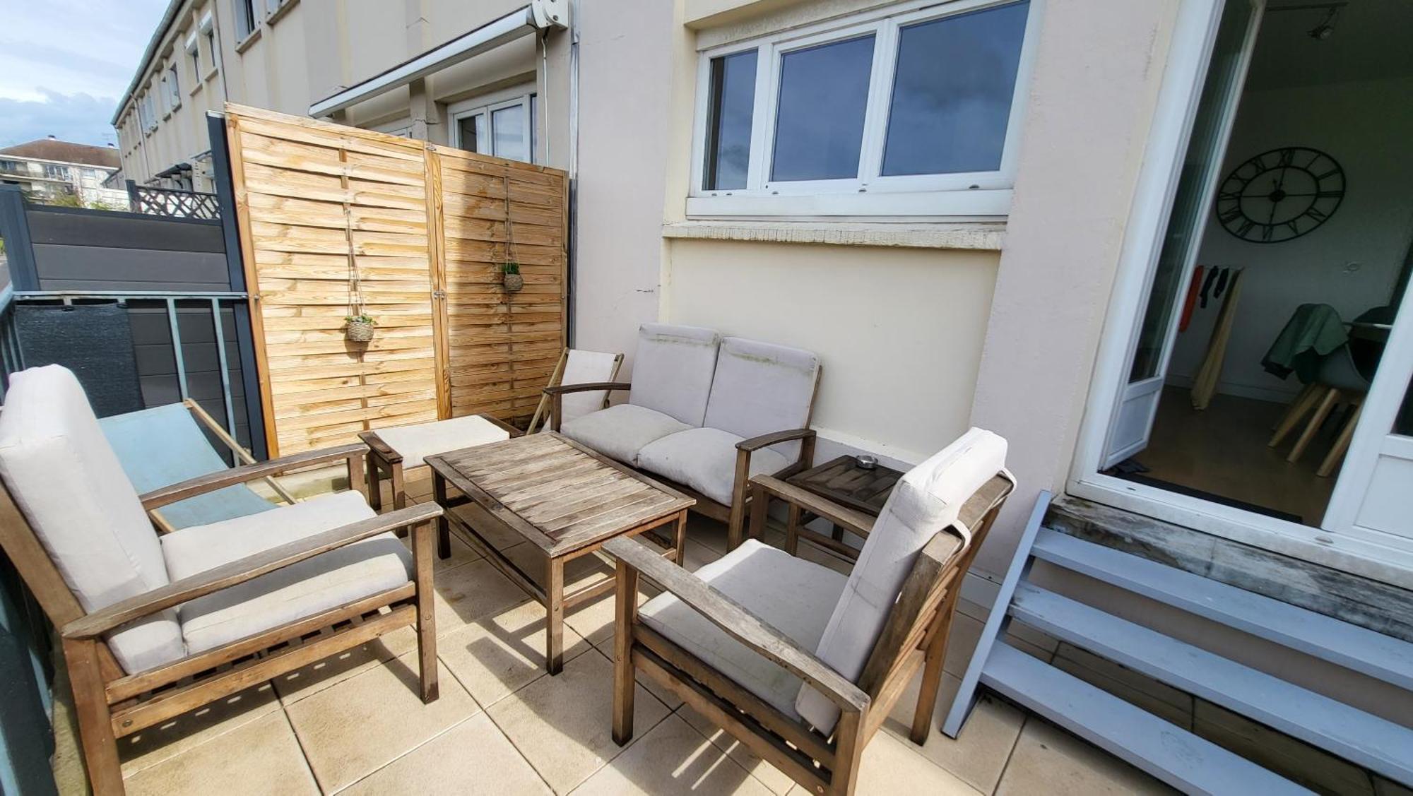 Duplex Familial Proche Gare Et Hyper Centre Ville Villepreux Luaran gambar